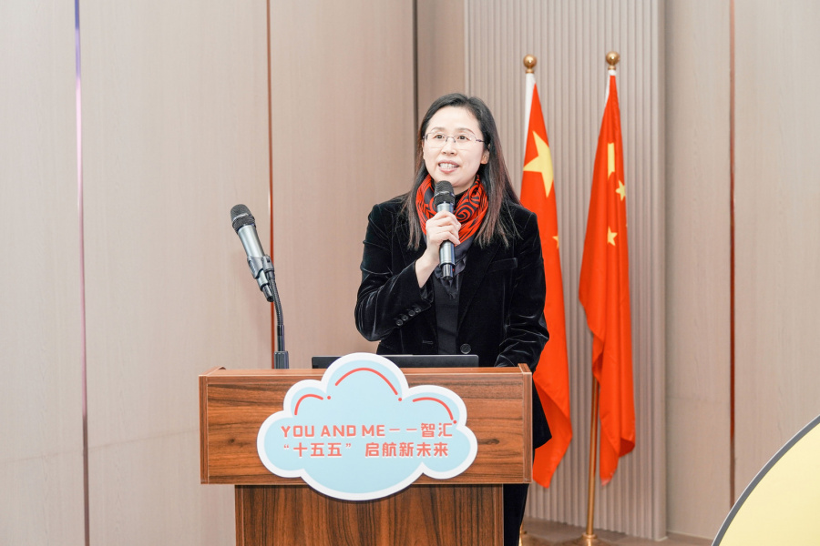 1737710422138714UjGZ.jpg 盧海燕.jpg